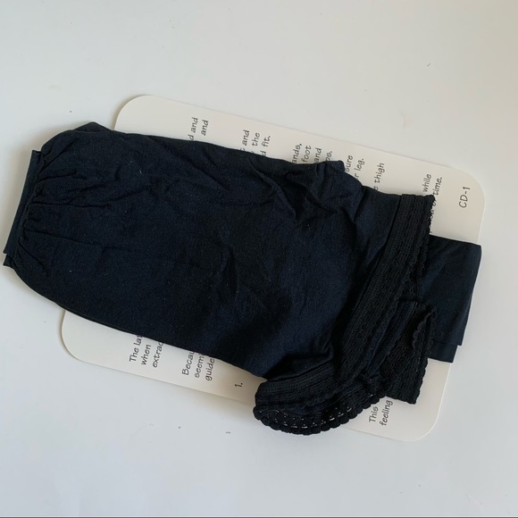 Christian Dior Vintage Pantyhose Black Orchid Size 4 - Picture 8 of 12